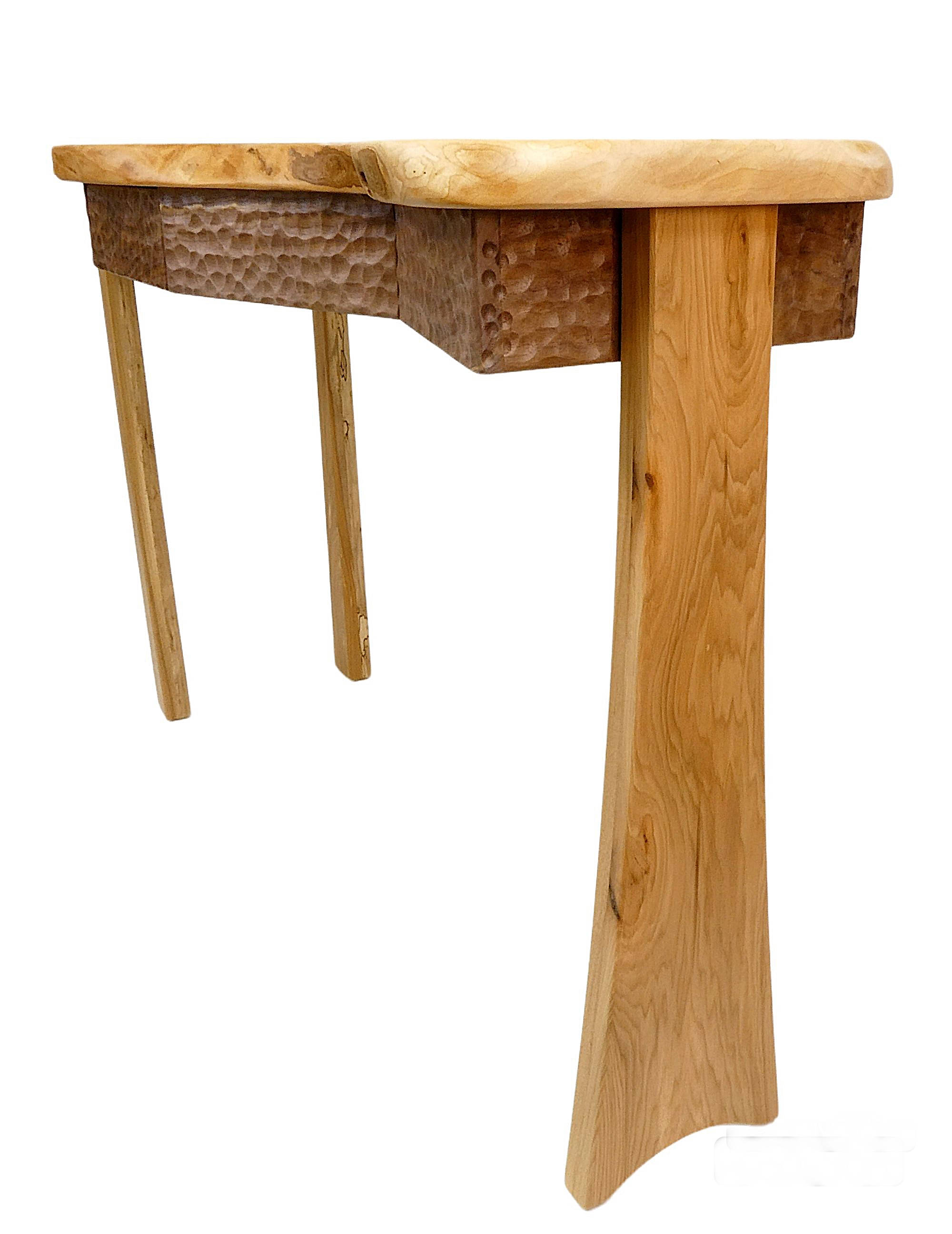 https://www.treeartisan.com/live-edge-maple-table-.html